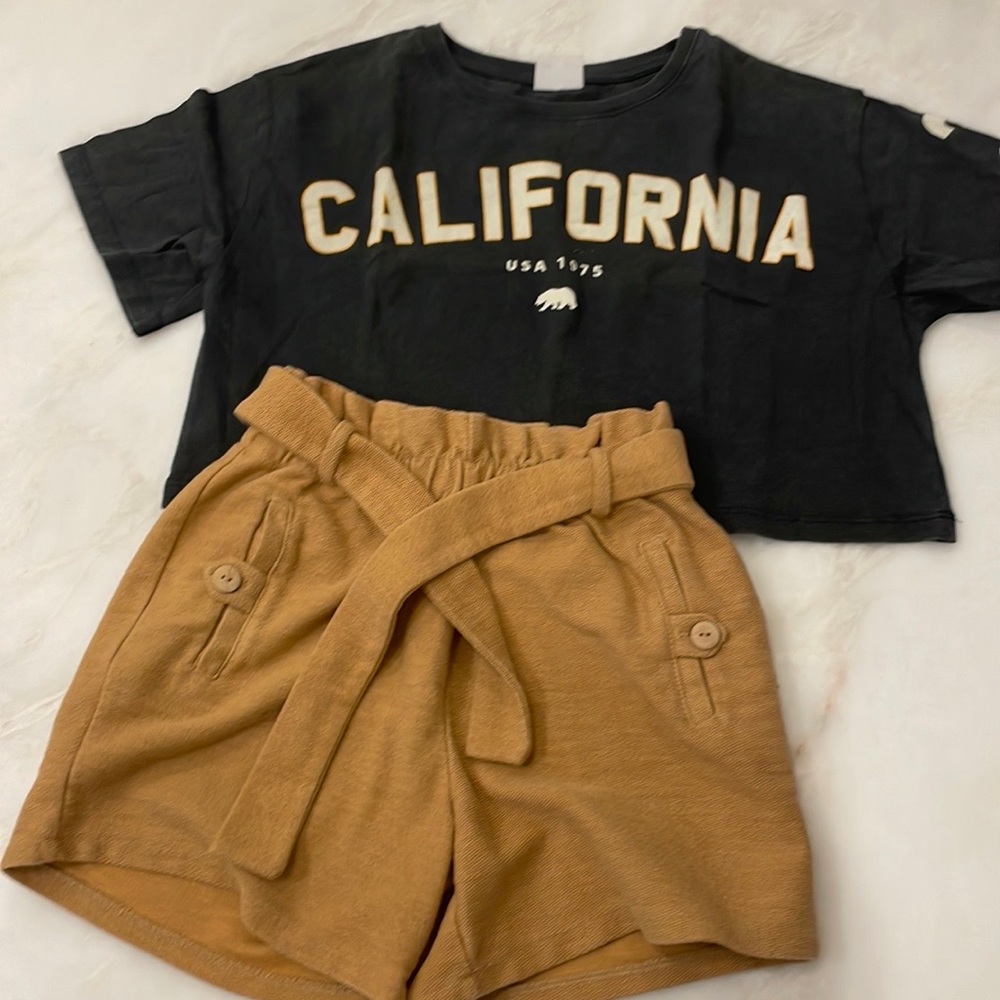 Zara Girls’ Black Cropped S/S T-shirt With Text